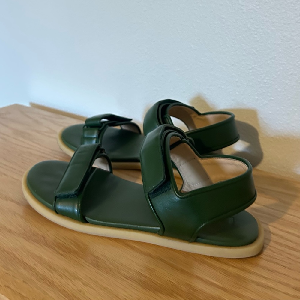 Dear Frances Leo Sandal Size 39